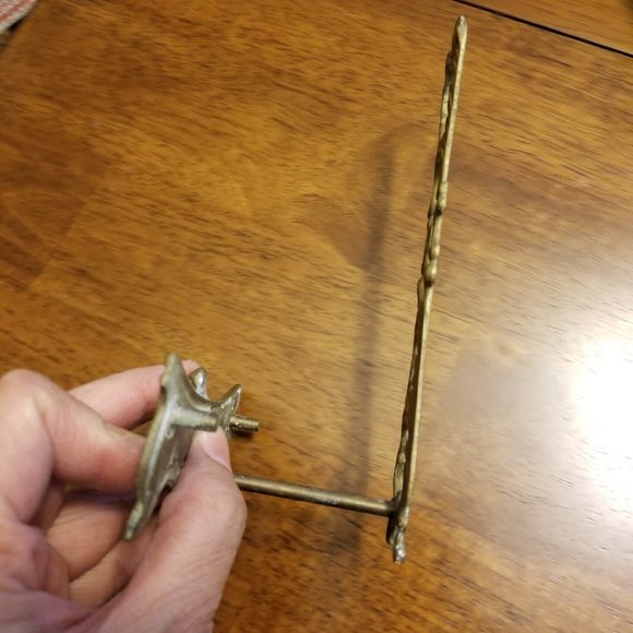 3 Vintage Brass Plate Holders - Picture 8 of 8